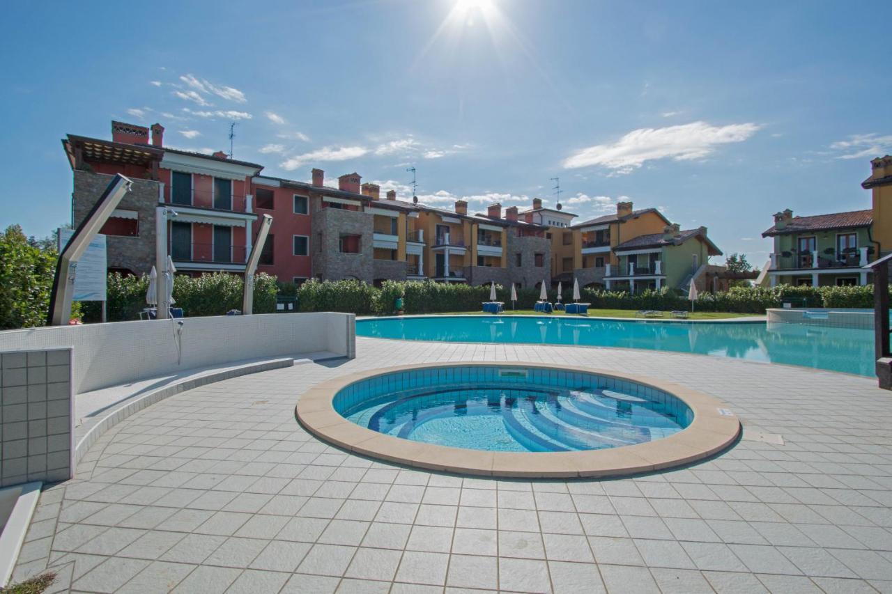 Baglio Degli Ulivi 3 Apartment By Wonderful Italy Sirmione Kültér fotó